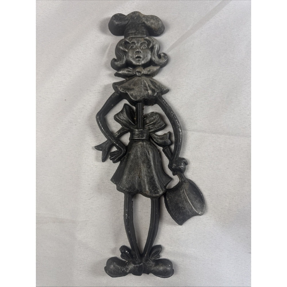 Vintage 1971 Sexton Wall Decor Lady Chef Girl Cook Metal 12"